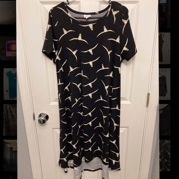 NWOT LuLaRoe Steer Head Carly Swing Dress Size L - Picture 1 of 3
